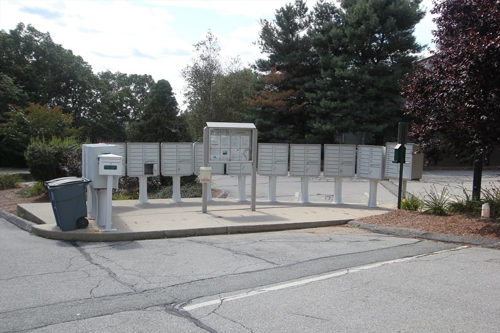 2008 Franklin Crossing Rd # 2008, Franklin MA 02038 photo 34