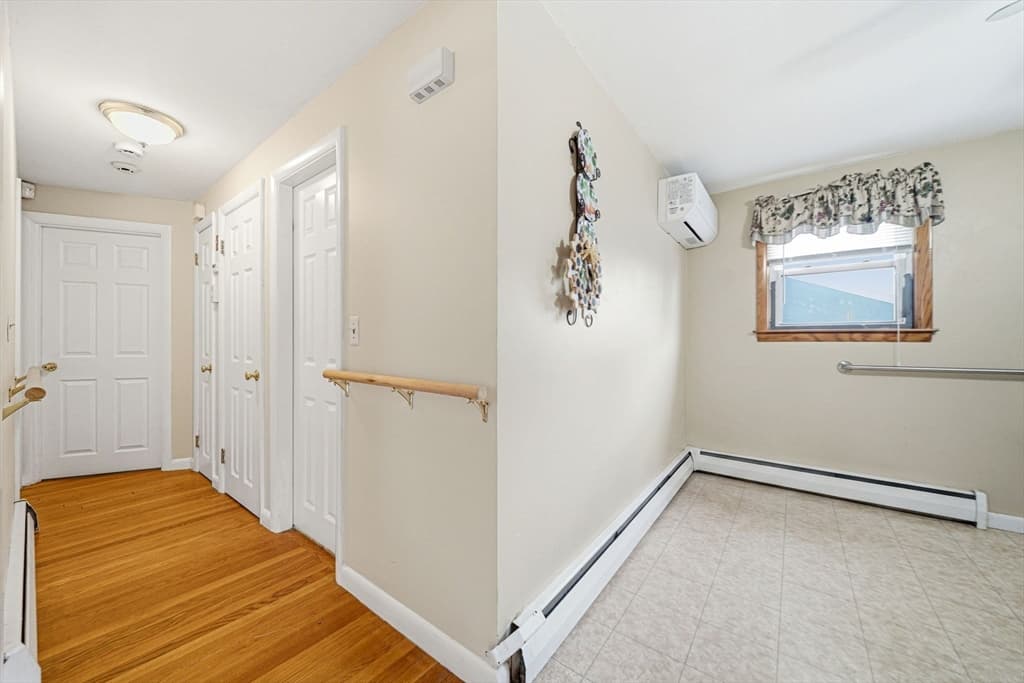 Single Family Residence at 33 Fairchild Ave, Saugus MA 01906, photo 12 of 33