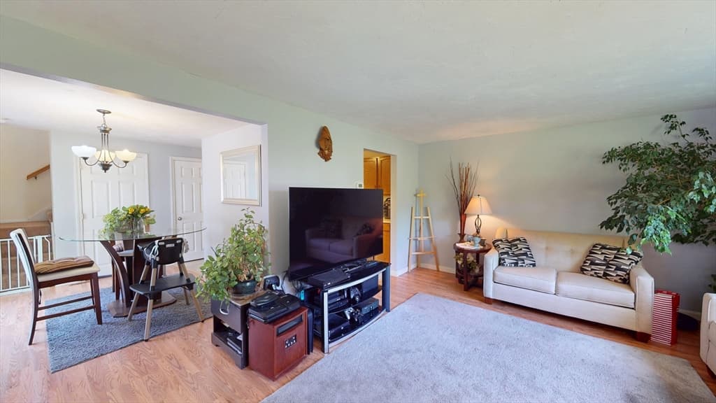 Condominium at 55 Leedham # 11, Attleboro MA 02703, Attleboro, photo 8 of 39