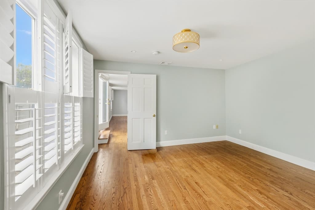 20 Ocean Ave # 4, Marblehead MA 01945 photo 17
