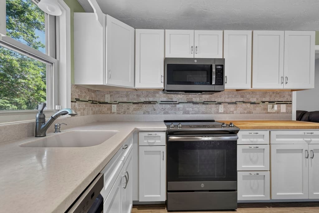 1 Pebble Path, Sandwich MA 02644 photo 8