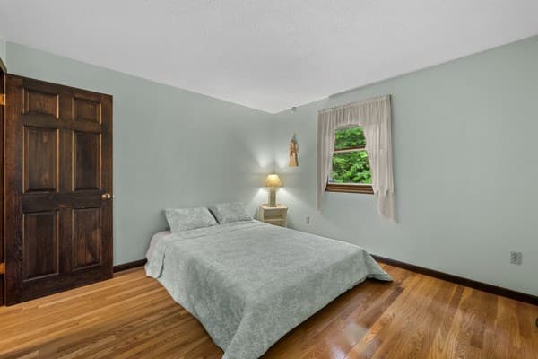 Single Family Residence at 15 Hastings Rd, Spencer MA 01562, Spencer, photo 17 of 39