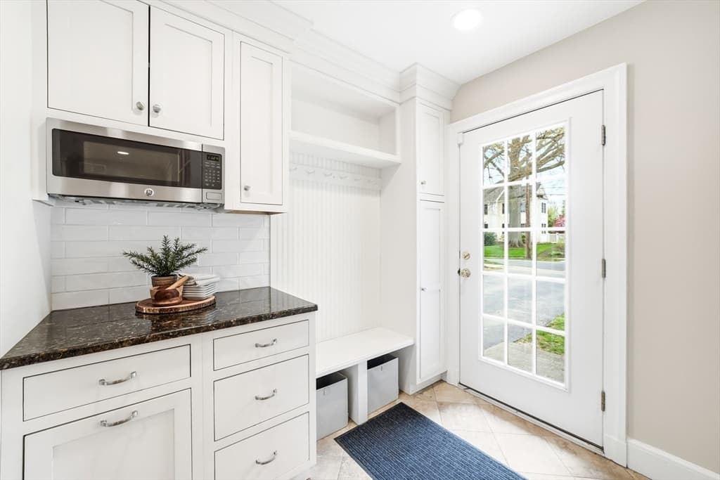 28 Homer Rd, Belmont MA 02478 photo 17