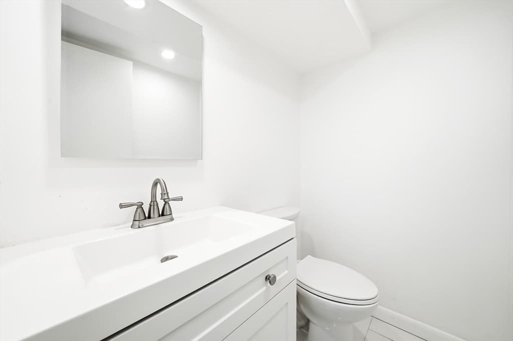 28 Homer Rd, Belmont MA 02478 photo 37