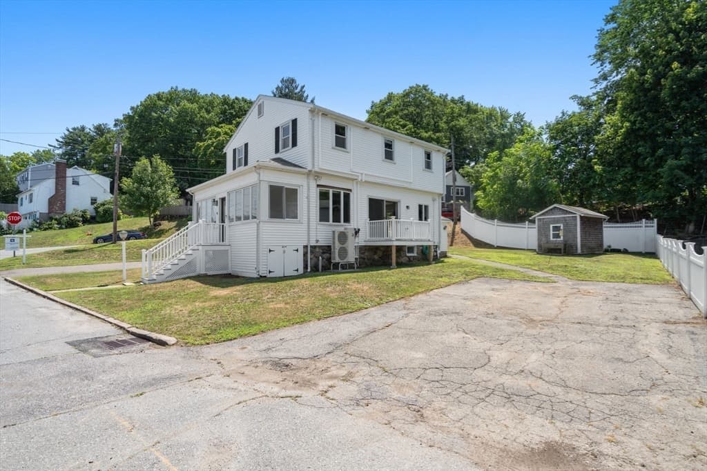 38 Overlook Rd, Waltham MA 02451 photo 40