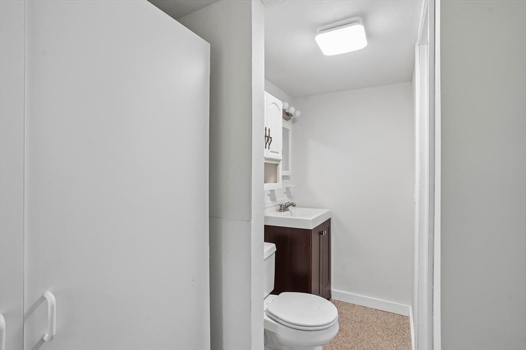 237 Hovenden Ave, Brockton MA 02302 photo 19