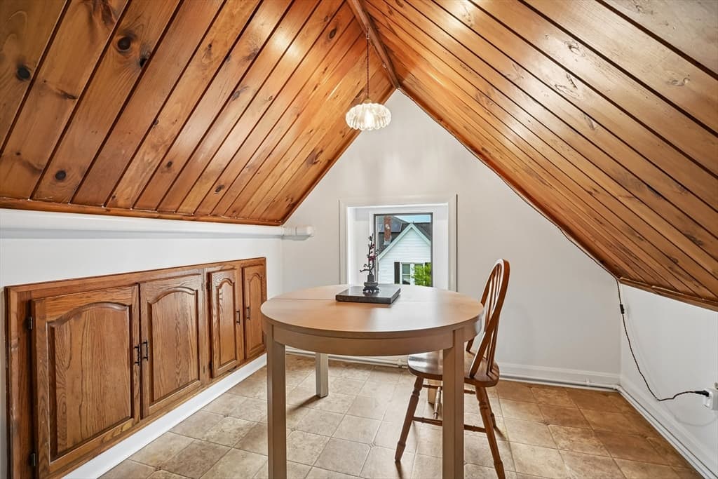 325 Mammoth Rd # 3, Lowell MA 01854 photo 9