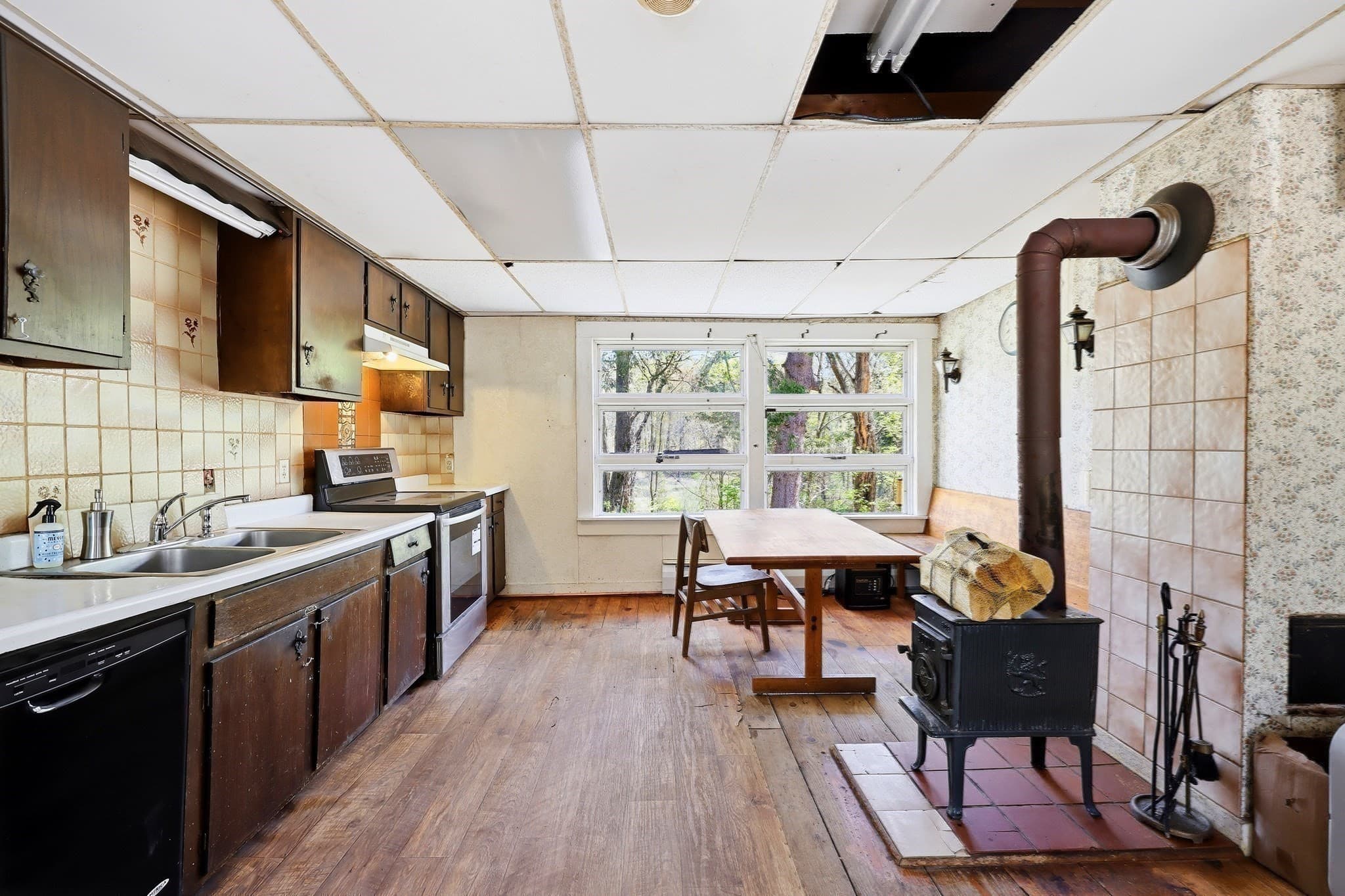 Single Family Residence at 42 Shutesbury Rd, Leverett MA 01054, Leverett, photo 13 of 33