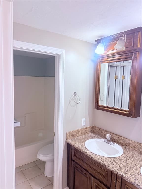 74 Sophia Dr, Worcester MA 01607 photo 8