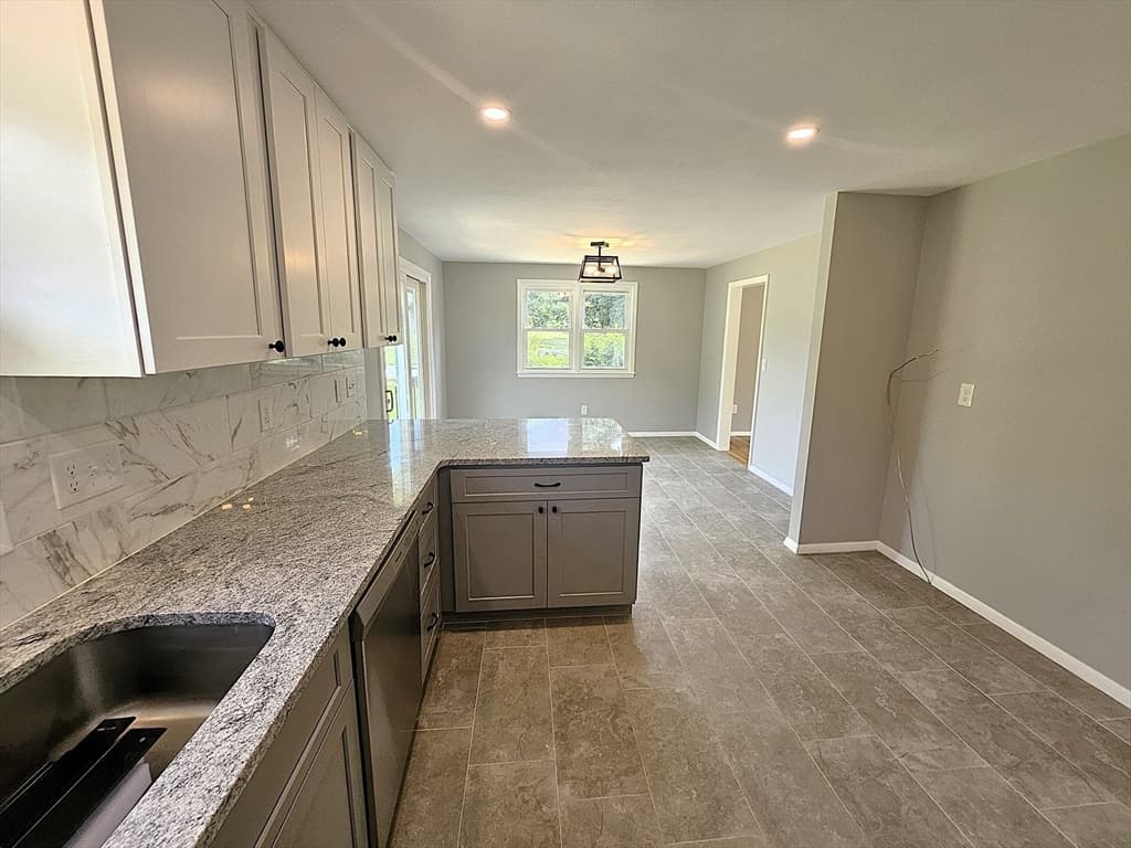 Single Family Residence at 62 Millville Rd, Mendon MA 01756, Mendon, photo 5 of 42