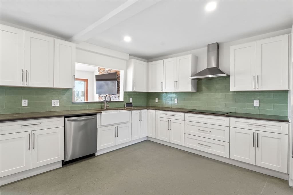 Single Family Residence at 436 Reservoir St, Norton MA 02766, Norton, photo 8 of 41