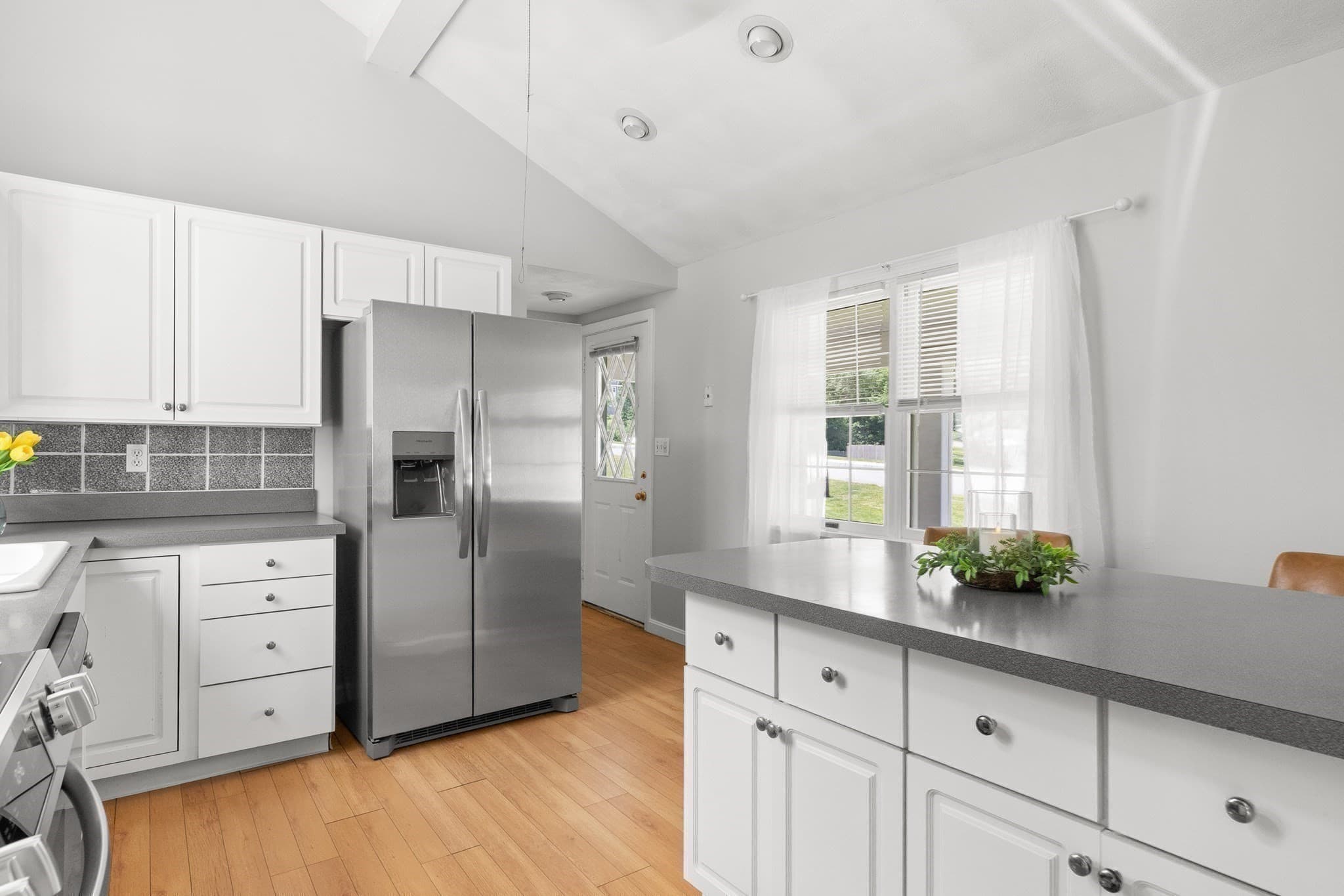 Single Family Residence at 865 Salem St, Groveland MA 01834, Groveland, photo 6 of 31