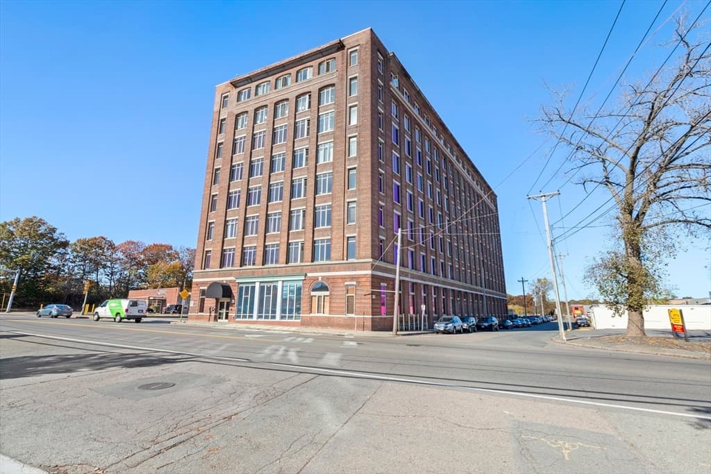 146 Court Street # 603, Brockton MA 02302