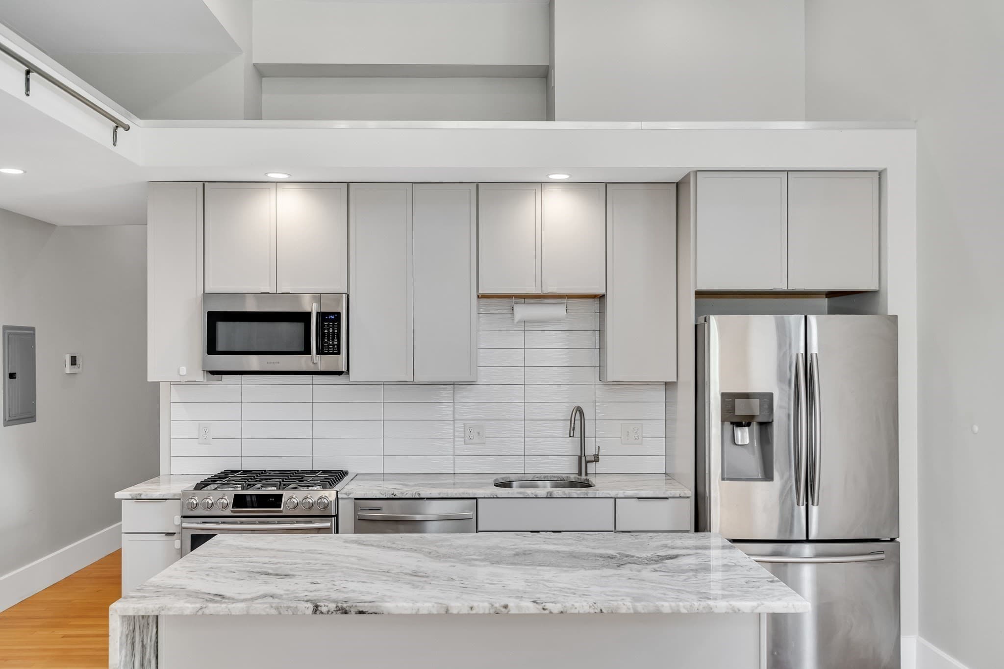 Condominium at 204 Spencer Ave # 6, Chelsea MA 02150, Chelsea, photo 7 of 41