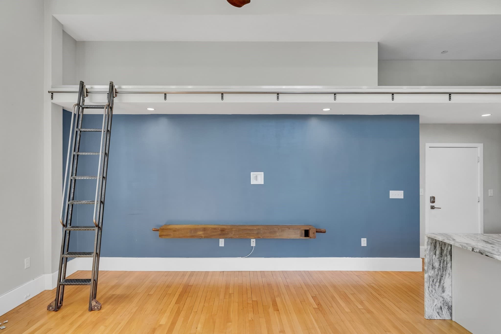 Condominium at 204 Spencer Ave # 6, Chelsea MA 02150, Chelsea, photo 14 of 41