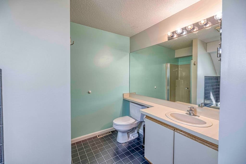 700 Shore Dr # 306, Fall River MA 02721 photo 27