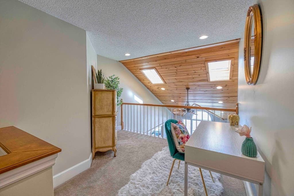 700 Shore Dr # 306, Fall River MA 02721 photo 18