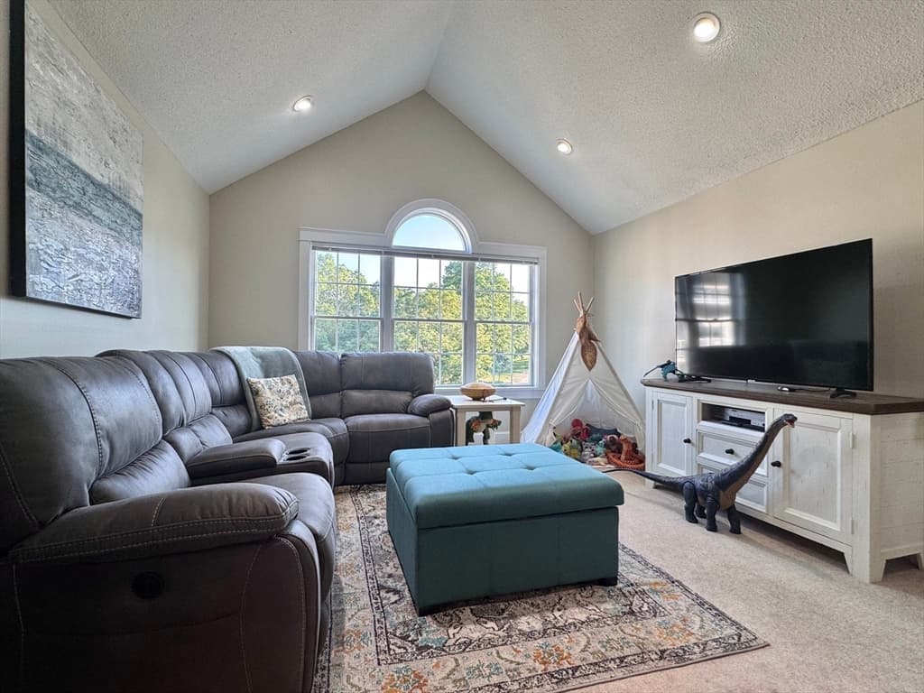 700 Shore Dr # 306, Fall River MA 02721 photo 15