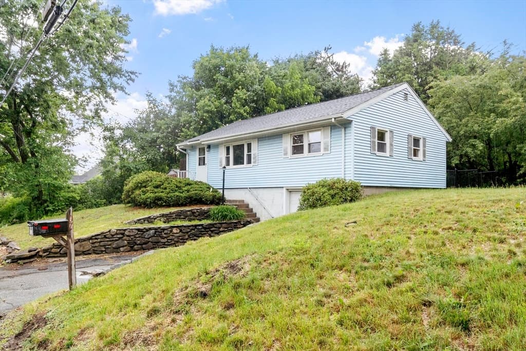 Single Family Residence at 107 W Main St, Westminster MA 01473, Westminster, photo 2 of 29