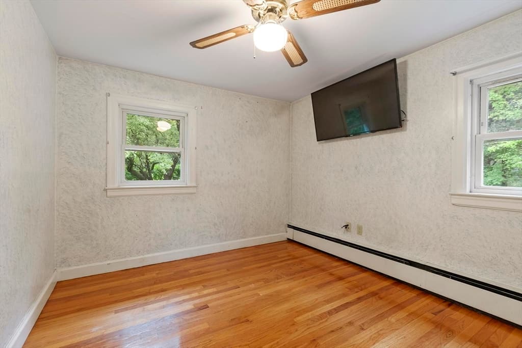 Single Family Residence at 107 W Main St, Westminster MA 01473, Westminster, photo 16 of 29