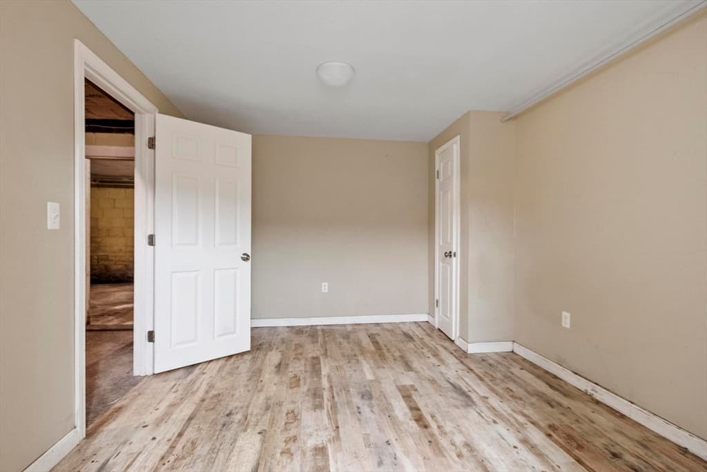 Single Family Residence at 107 W Main St, Westminster MA 01473, Westminster, photo 21 of 29