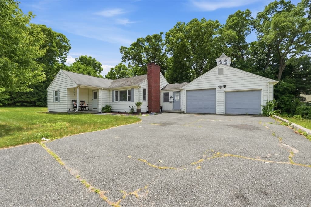 Single Family Residence at 23 Smith St, Chicopee MA 01020, photo 38 of 39
