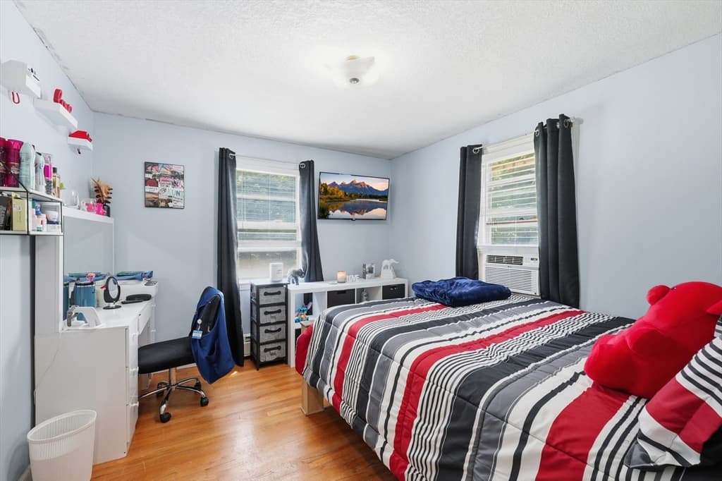 Single Family Residence at 23 Smith St, Chicopee MA 01020, photo 21 of 39