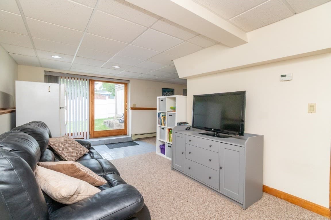 Single Family Residence at 30 Belton St, Boston MA 02124, Boston, photo 10 of 27