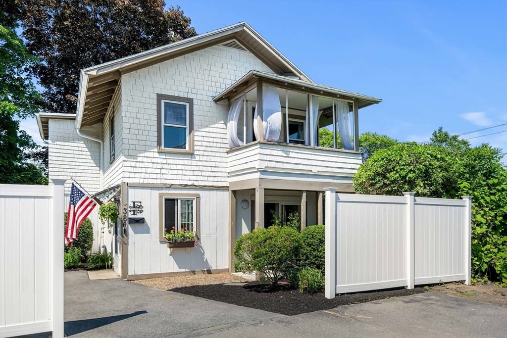 38R Bass Ave, Gloucester MA 01930 photo 2