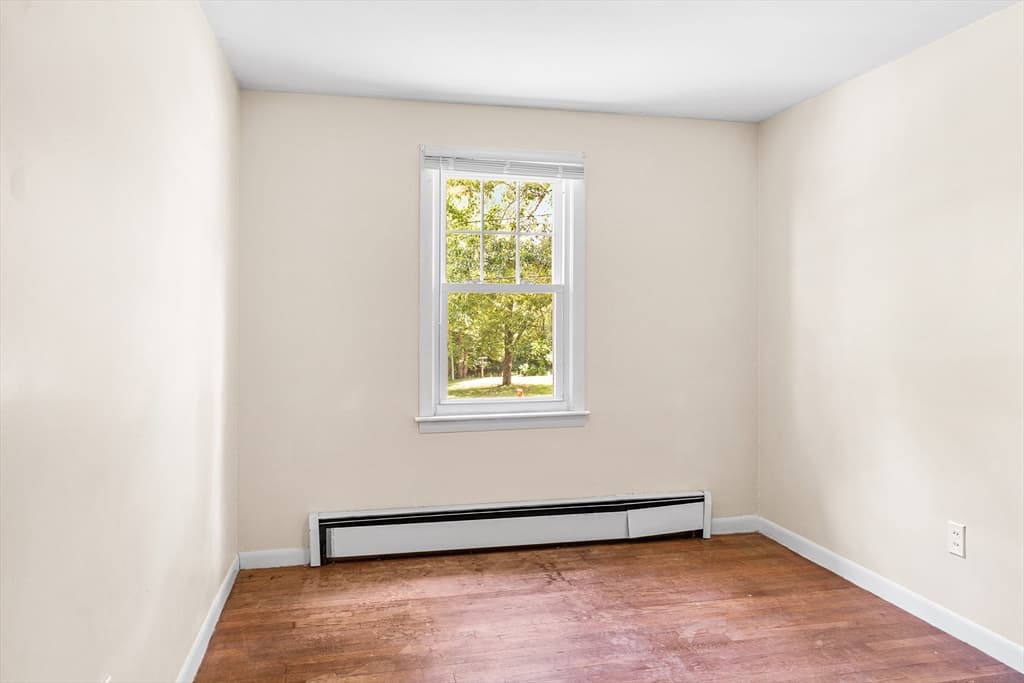 90 Towtaid St, Leicester MA 01611 photo 16
