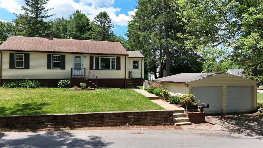 90 Towtaid St, Leicester MA 01611 photo 36