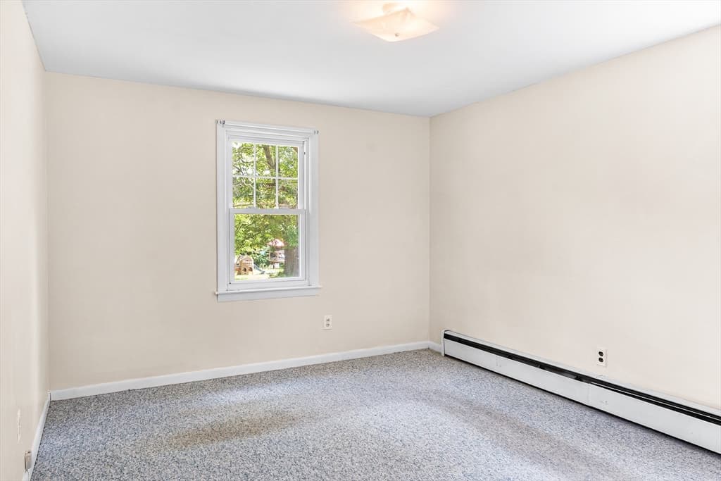 90 Towtaid St, Leicester MA 01611 photo 20