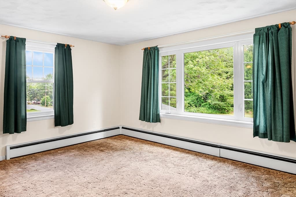 90 Towtaid St, Leicester MA 01611 photo 11