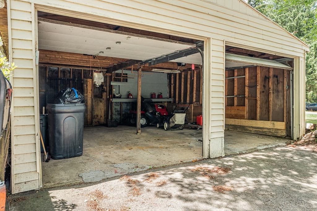 90 Towtaid St, Leicester MA 01611 photo 31
