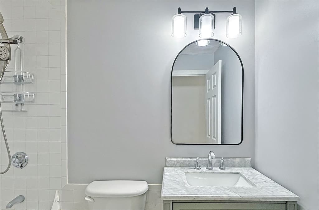 65 Centre St # 12, Lynn MA 01905 photo 10