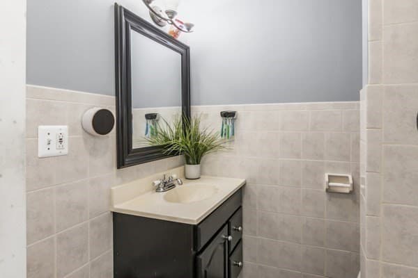 Single Family Residence at 209 Fayette St, Lynn MA 01902, photo 21 of 32