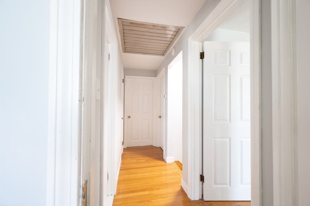 Single Family Residence at 37 Maple Ave, Woburn MA 01801, Woburn, photo 17 of 38