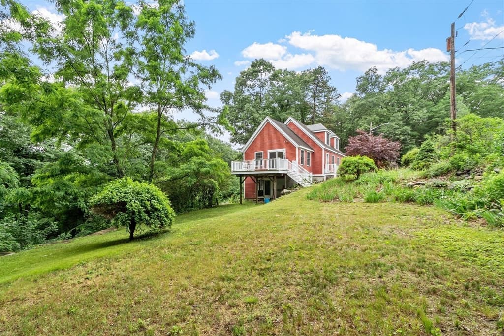 165 Old Stow Road, Concord MA 01742