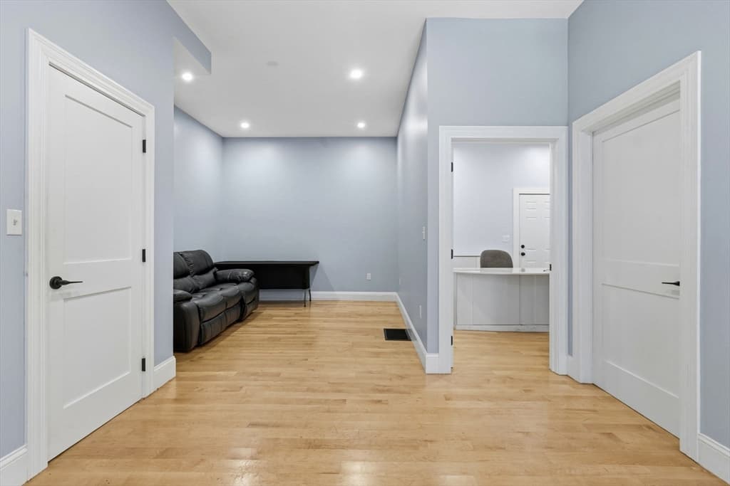 Commercial Sale at 129 N Washington St # 1, Boston MA 02114, Boston, photo 12 of 19