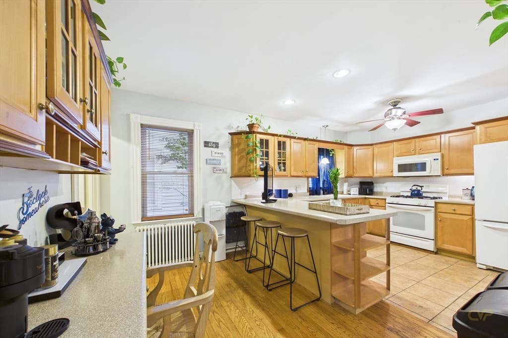 551 Union St, New Bedford MA 02740 photo 14