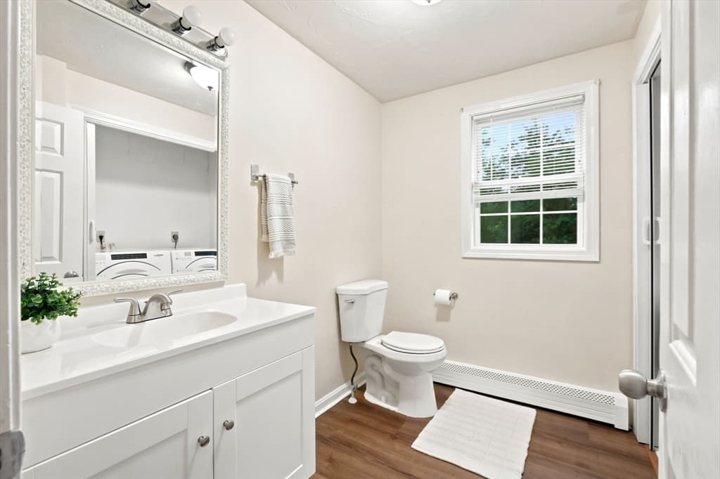 Single Family Residence at 11 Elmwood Dr, Berkley MA 02779, photo 20 of 41