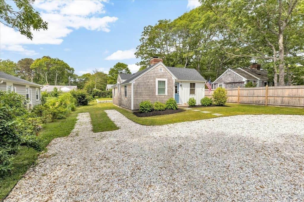 Single Family Residence at 25 Lake Rd E, Yarmouth MA 02673, photo 33 of 35