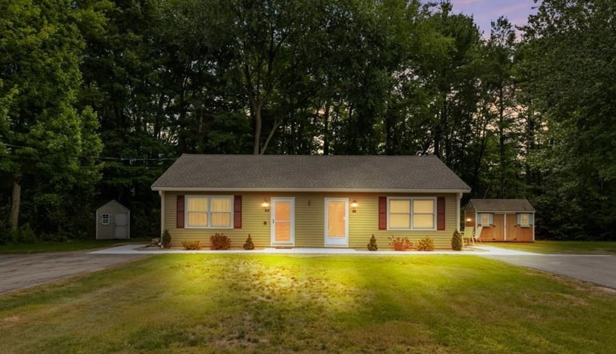 Condominium at 44 Old Forge Rd # 44, Bridgewater MA 02324, Bridgewater, photo 2 of 21
