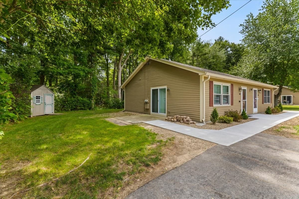 Condominium at 44 Old Forge Rd # 44, Bridgewater MA 02324, Bridgewater, photo 4 of 21