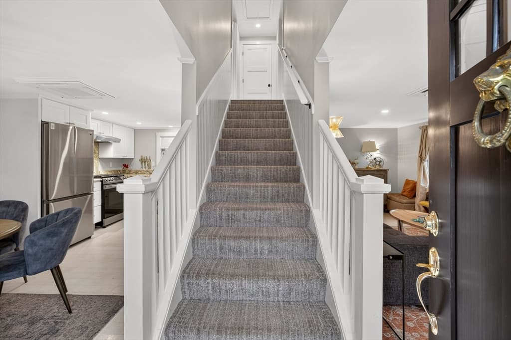 215 Route 6a, Dennis MA 02638 photo 17