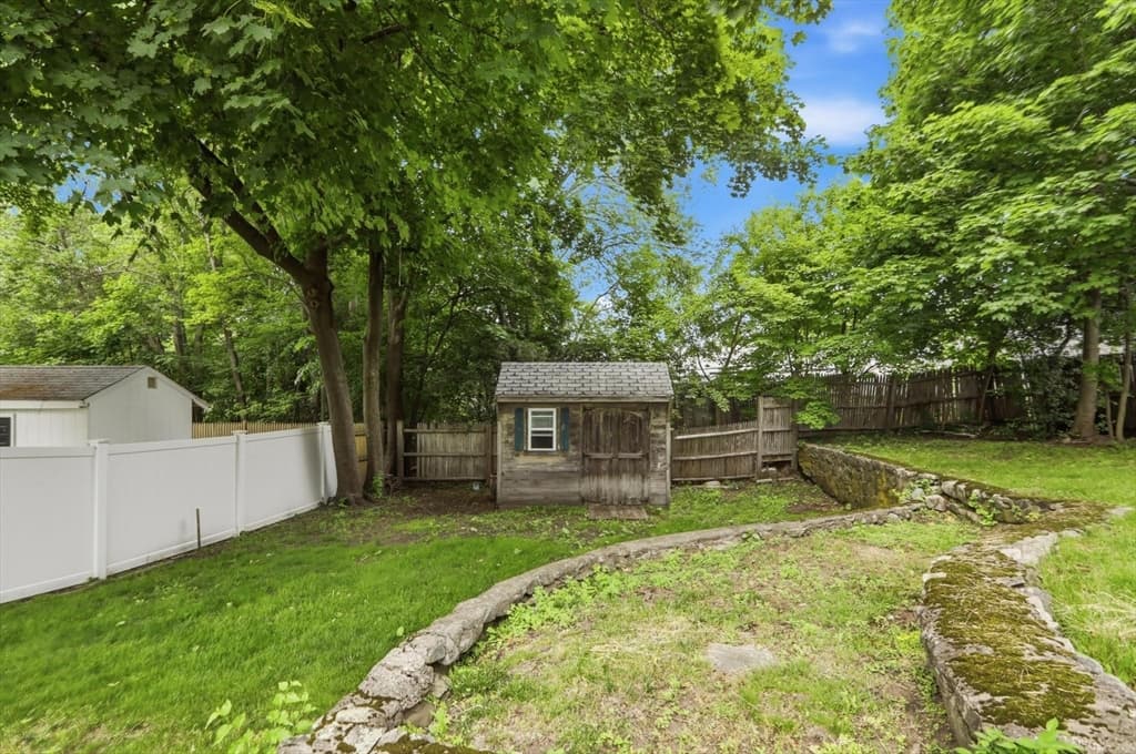 Single Family Residence at 138 Ellis Ave, Norwood MA 02062, Norwood, photo 24 of 30