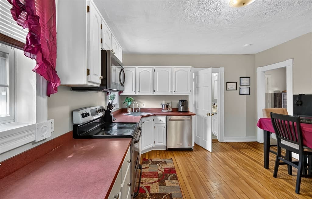 287 Pine St, Gardner MA 01440 photo 5