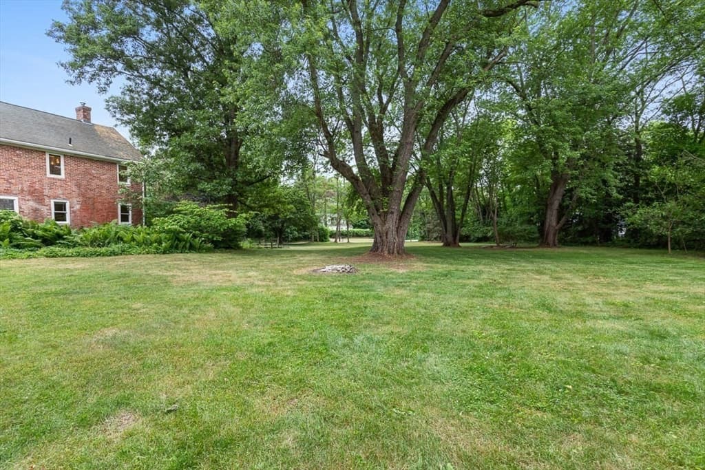 Single Family Residence at 462 Ledge, Seekonk MA 02771, photo 39 of 40