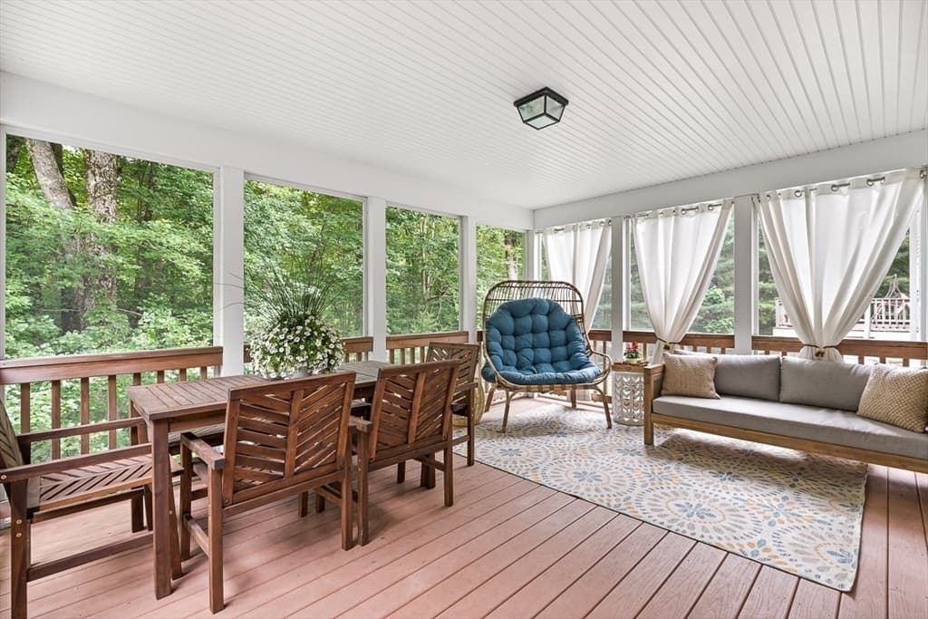 Single Family Residence at 17 Hepatica Drive # 17, North Andover MA 01845, North Andover, photo 7 of 42