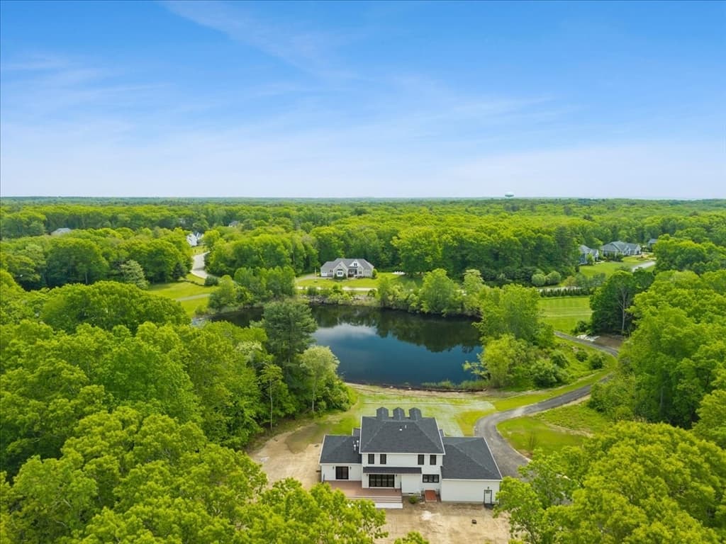 Single Family Residence at 30 Starr Ln, Rehoboth MA 02769, Rehoboth, photo 4 of 42